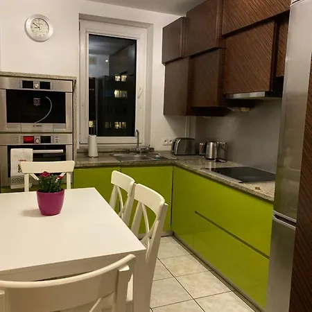 Apartament Blisko Plazy 아파트 그단스크